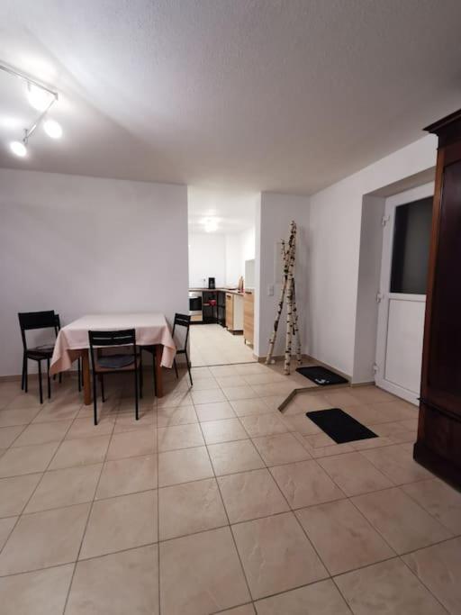 RAuszeit Apartment Nittendorf Bagian luar foto