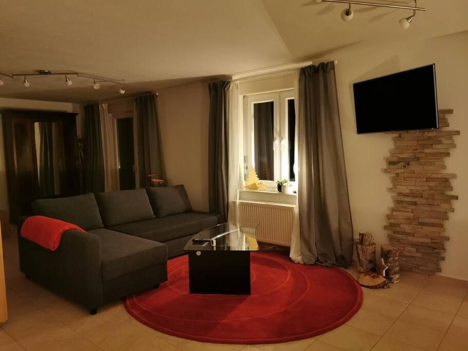 RAuszeit Apartment Nittendorf Bagian luar foto